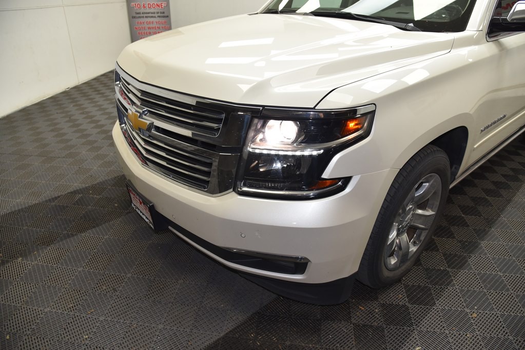 2015 Chevrolet Suburban Image 10