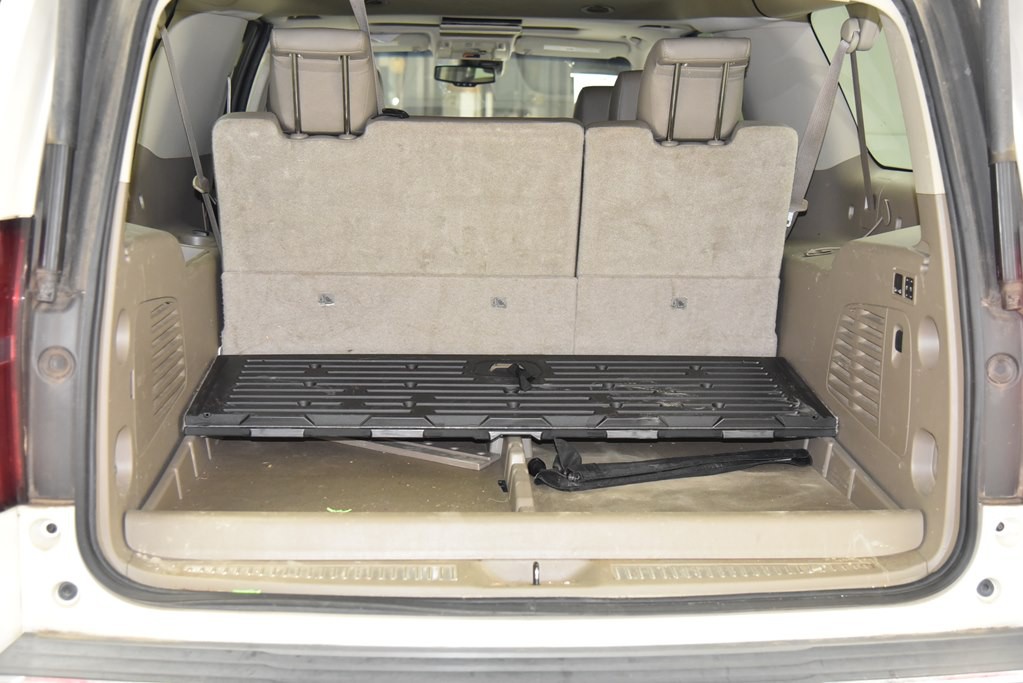 2015 Chevrolet Suburban Image 19