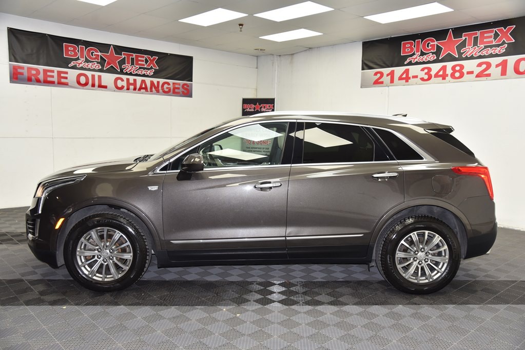 2019 Cadillac XT5 Image 2