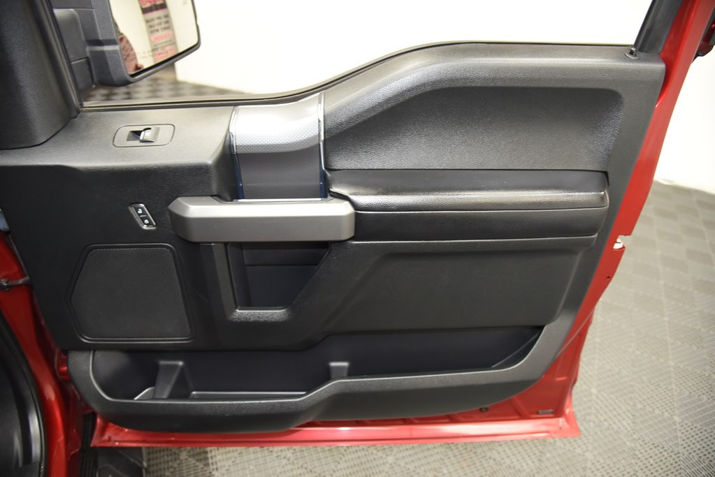 2016 Ford F-150 Image 30