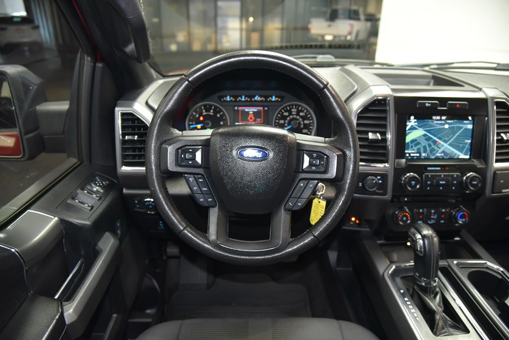2016 Ford F-150 Image 32