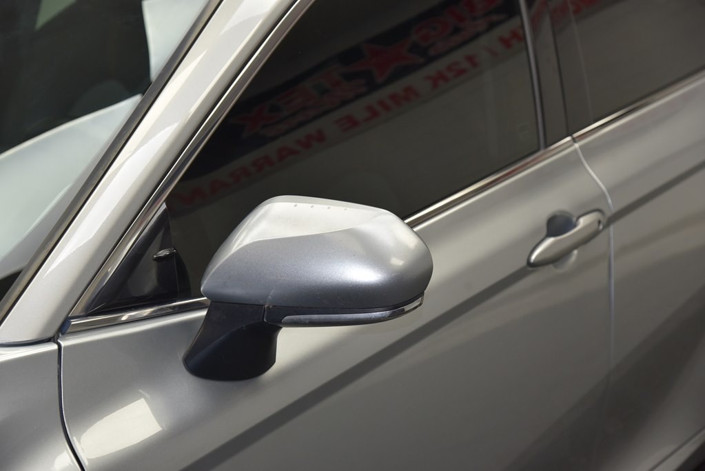 2018 Toyota Camry Image 10