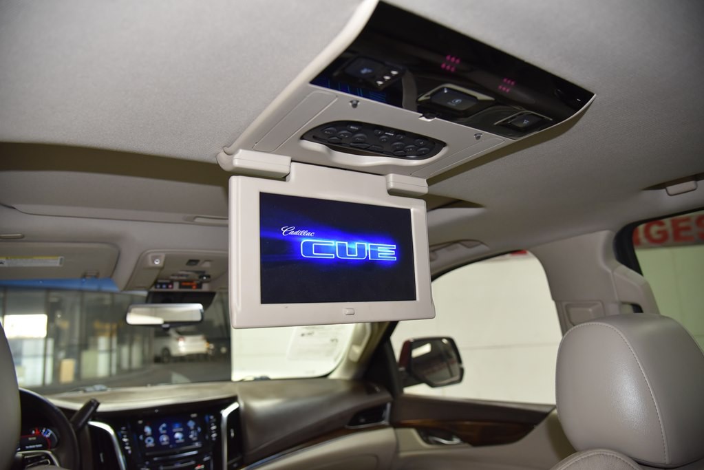 2017 Cadillac Escalade Image 28