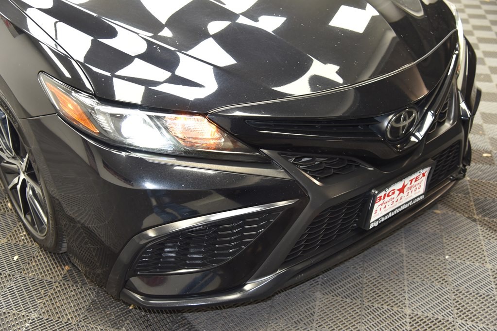 2021 Toyota Camry Image 11
