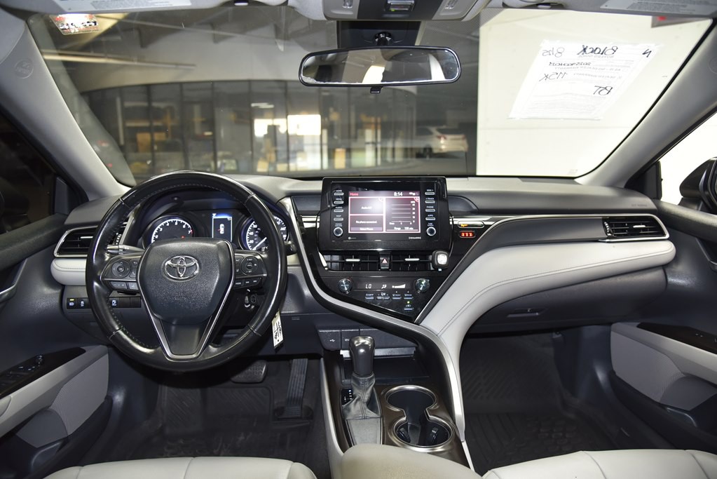 2021 Toyota Camry Image 24