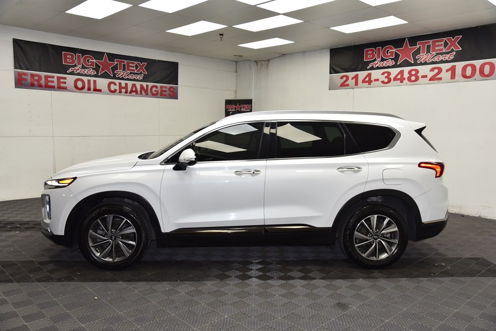 2020 Hyundai Santa Fe Image 2