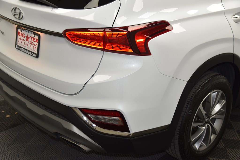 2020 Hyundai Santa Fe Image 16
