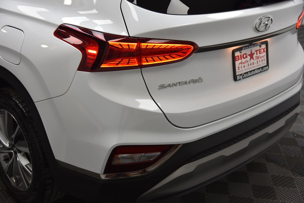2020 Hyundai Santa Fe Image 17