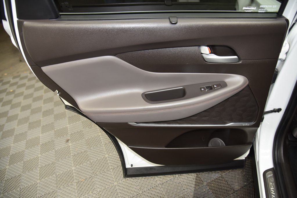 2020 Hyundai Santa Fe Image 25