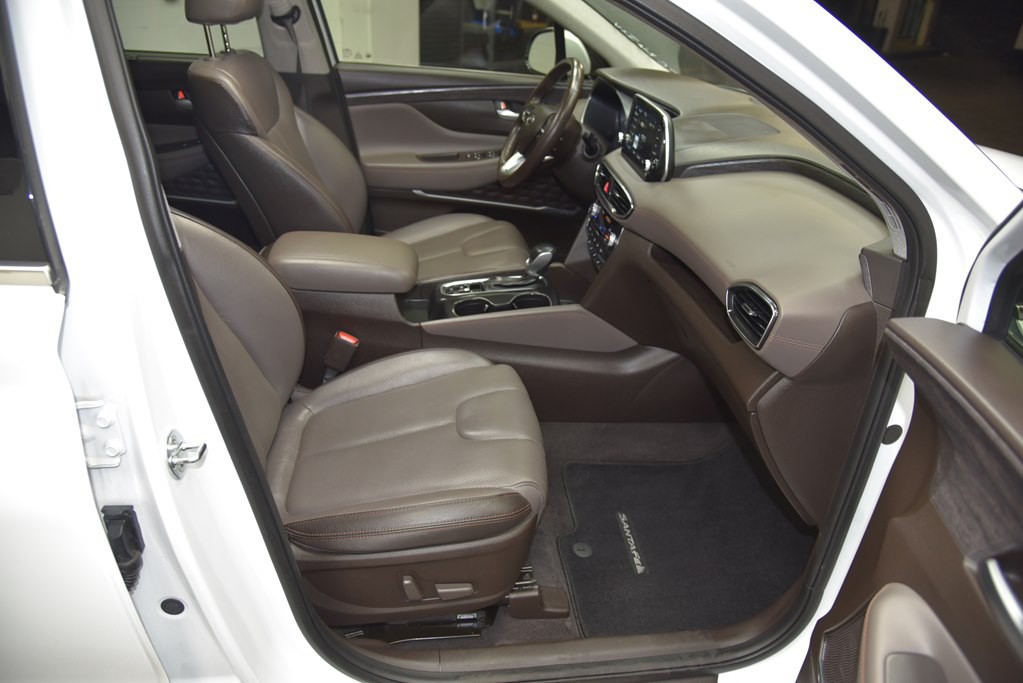 2020 Hyundai Santa Fe Image 30