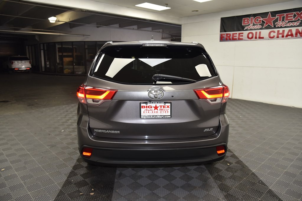 2019 Toyota Highlander Image 4