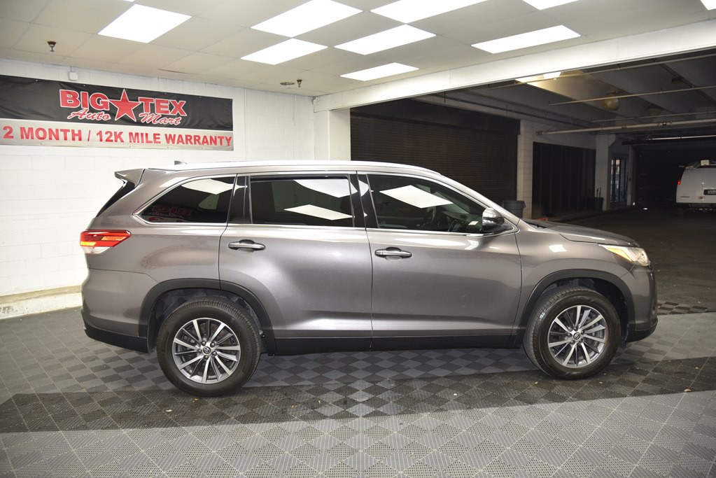 2019 Toyota Highlander Image 6