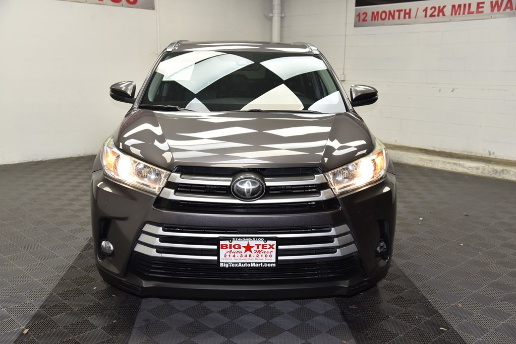2019 Toyota Highlander Image 8