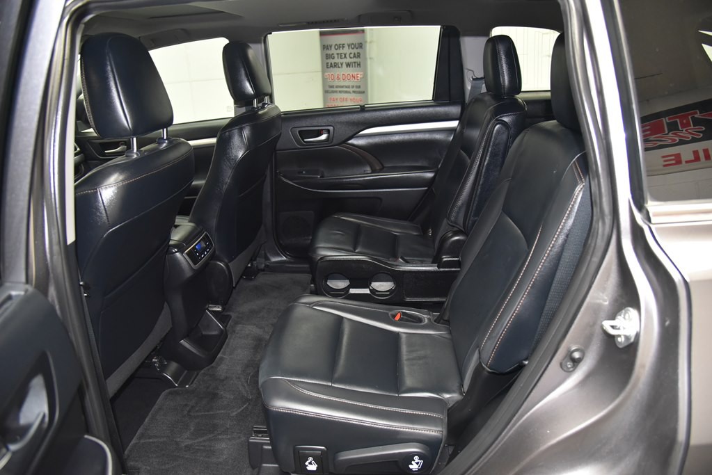 2019 Toyota Highlander Image 20