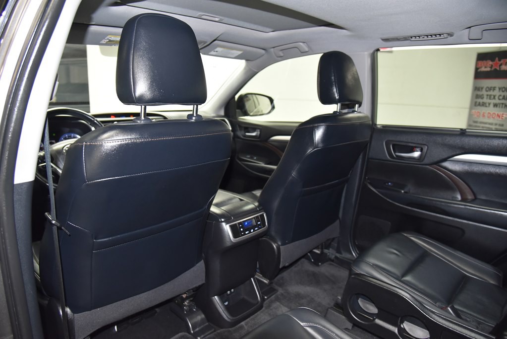 2019 Toyota Highlander Image 22