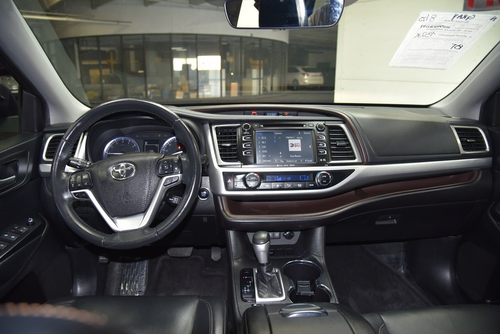 2019 Toyota Highlander Image 24
