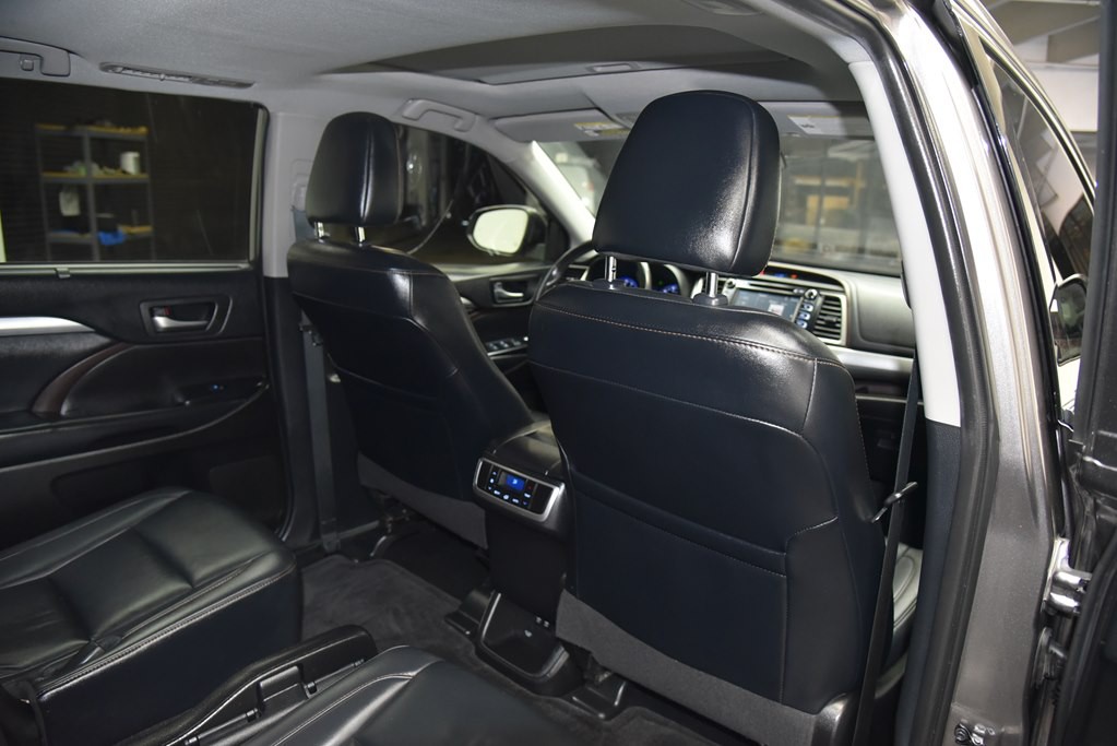 2019 Toyota Highlander Image 27