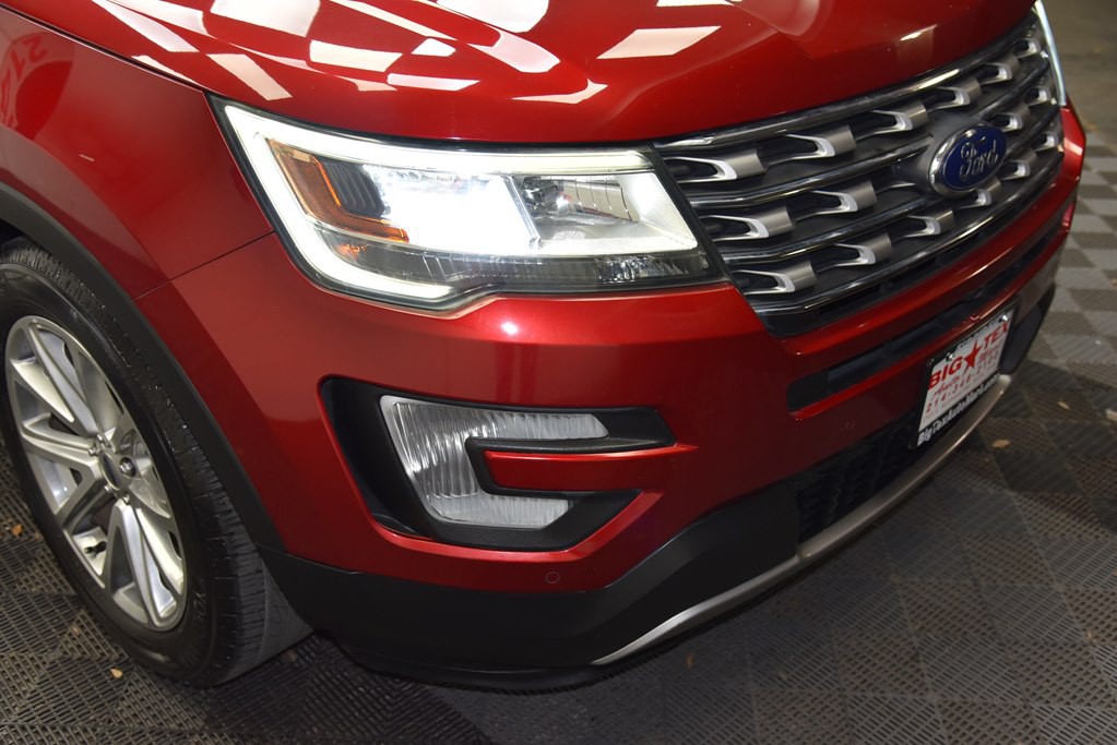 2017 Ford Explorer Image 13