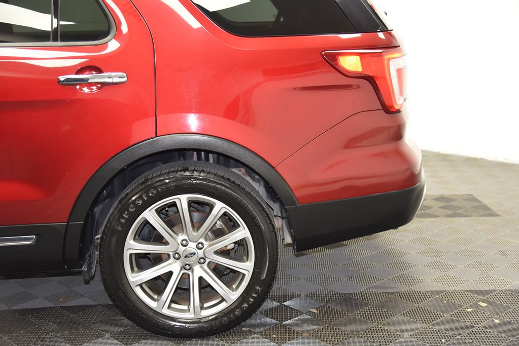 2017 Ford Explorer Image 36
