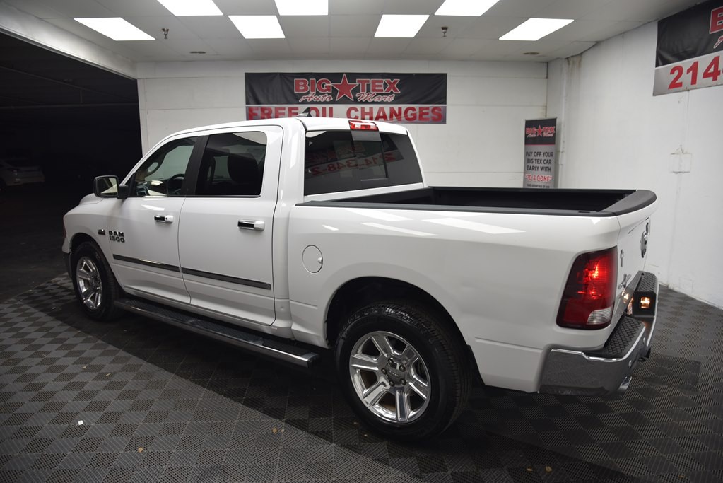2017 RAM 1500 Image 3
