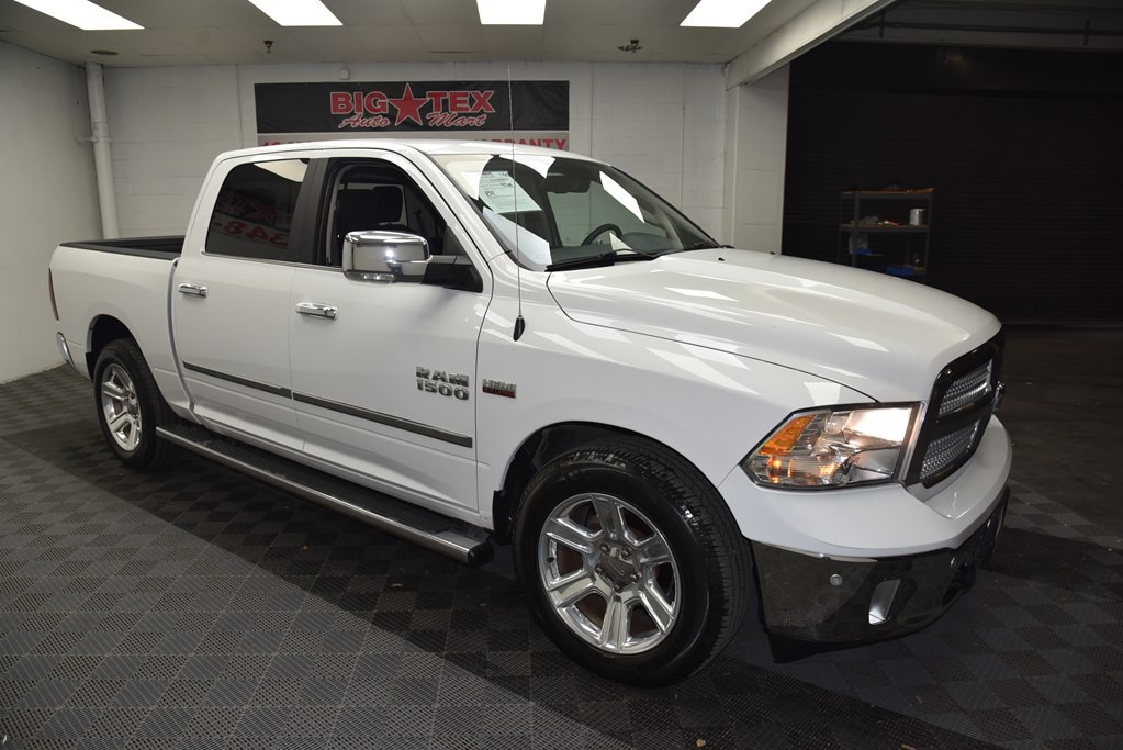 2017 RAM 1500 Image 7