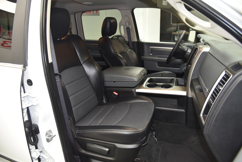 2017 RAM 1500 Image 18