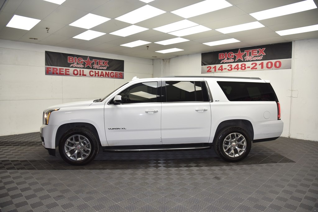 2017 GMC Yukon Image 2