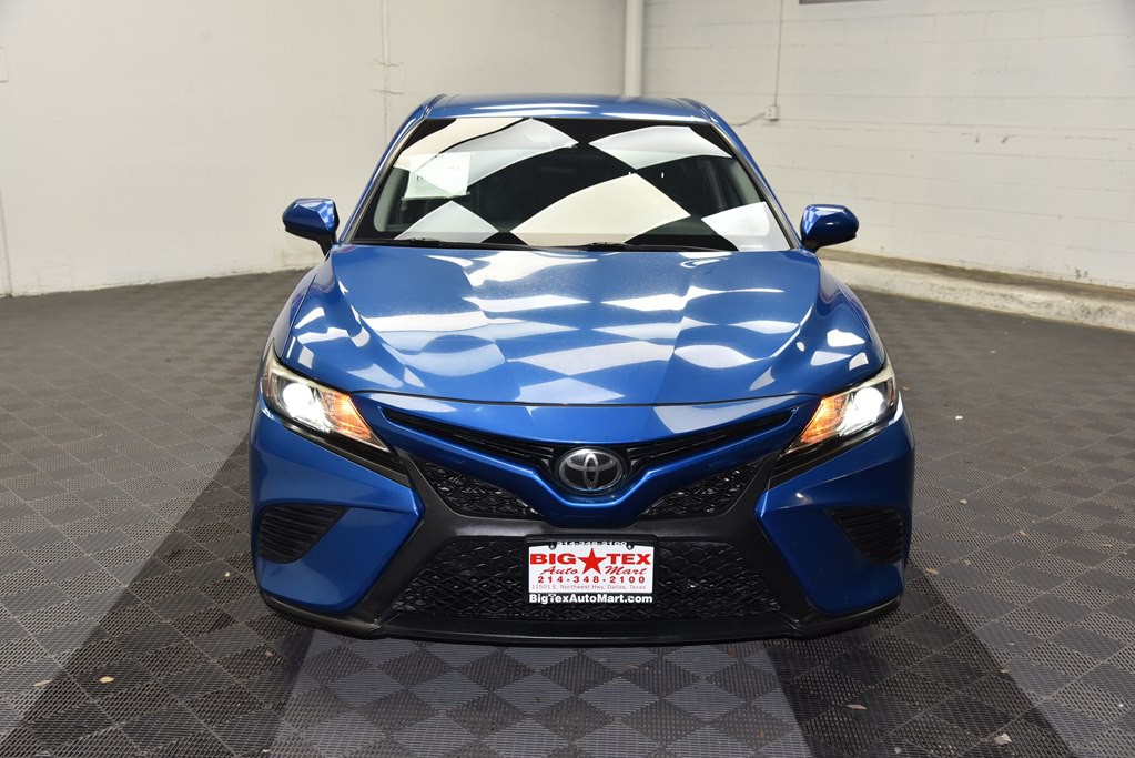2018 Toyota Camry Image 8
