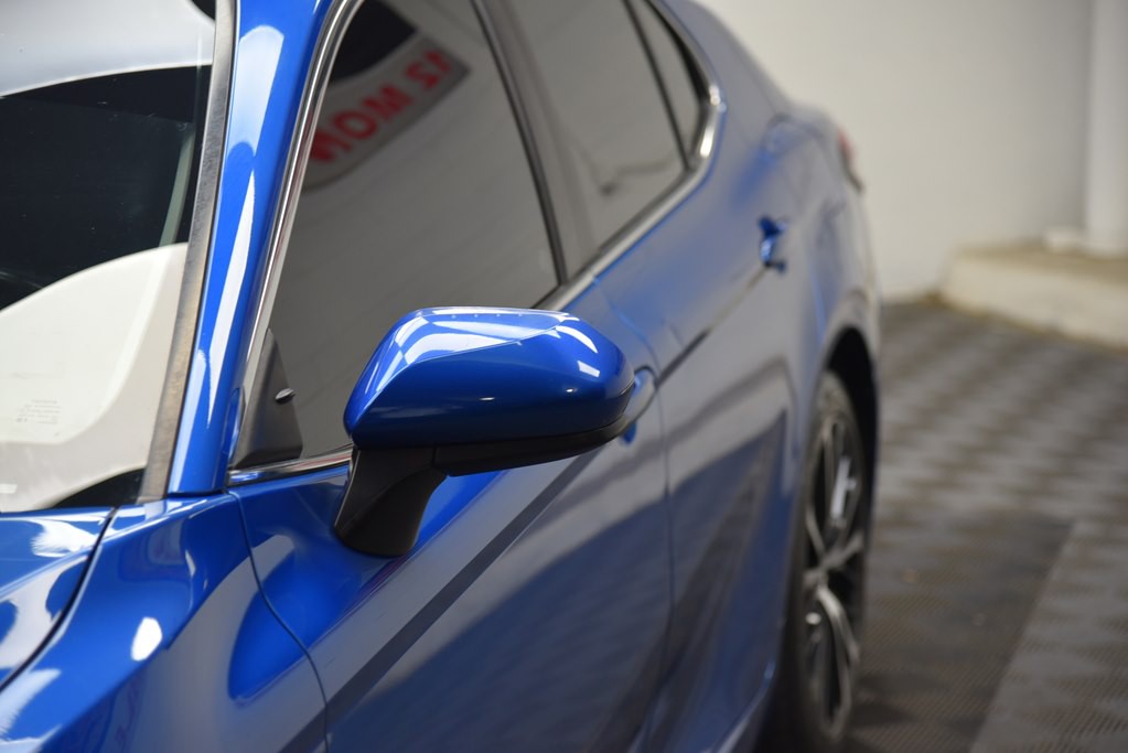 2018 Toyota Camry Image 9
