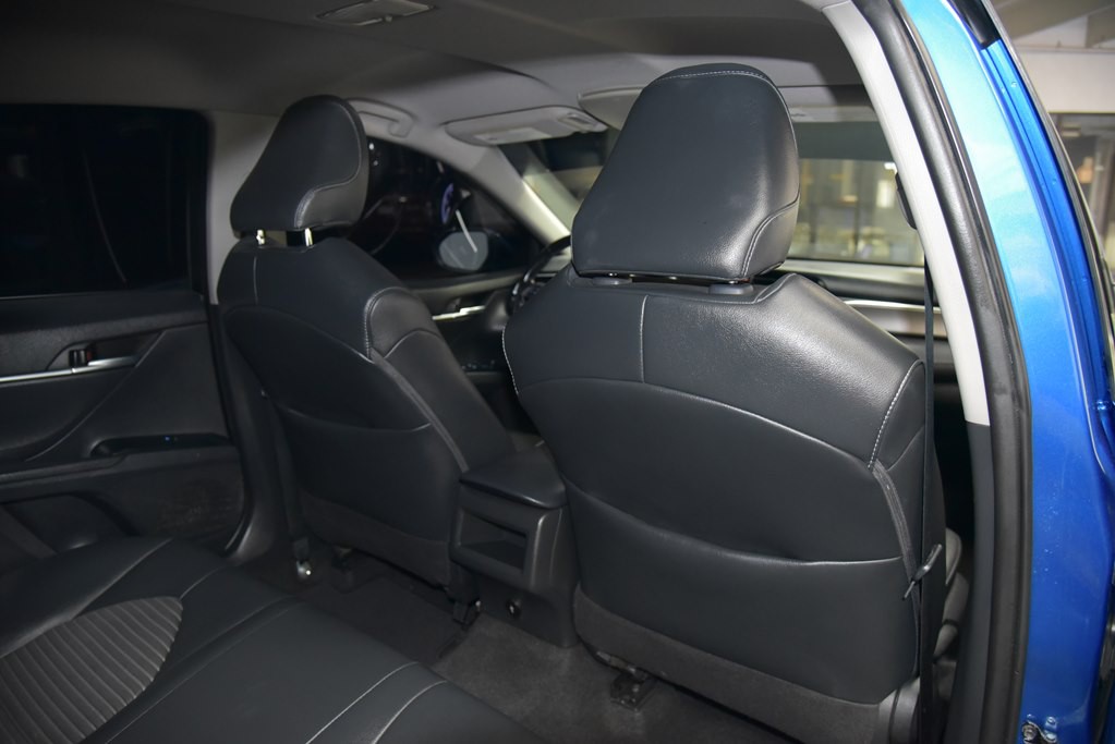 2018 Toyota Camry Image 19