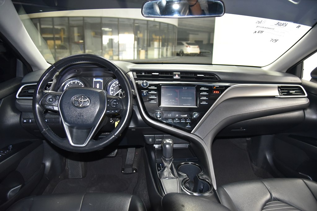 2018 Toyota Camry Image 25