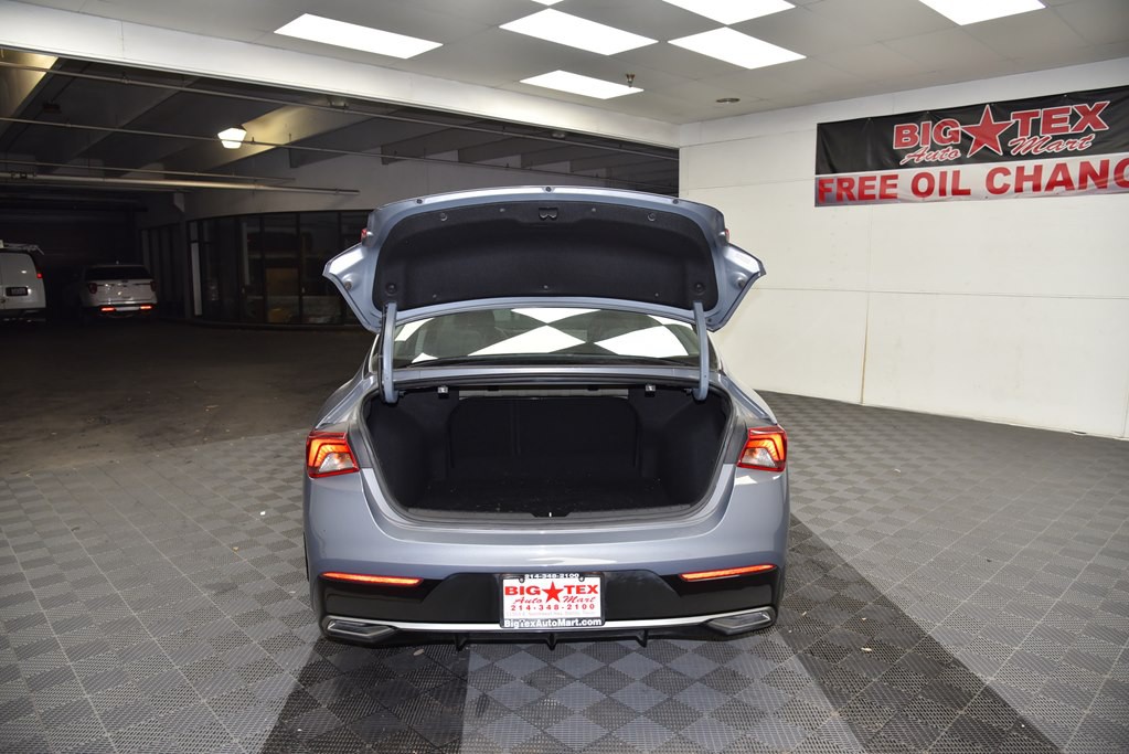 2022 Kia K5 Image 15