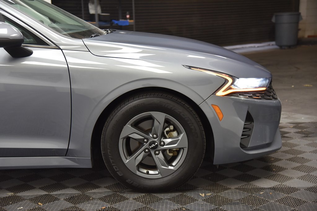 2022 Kia K5 Image 22