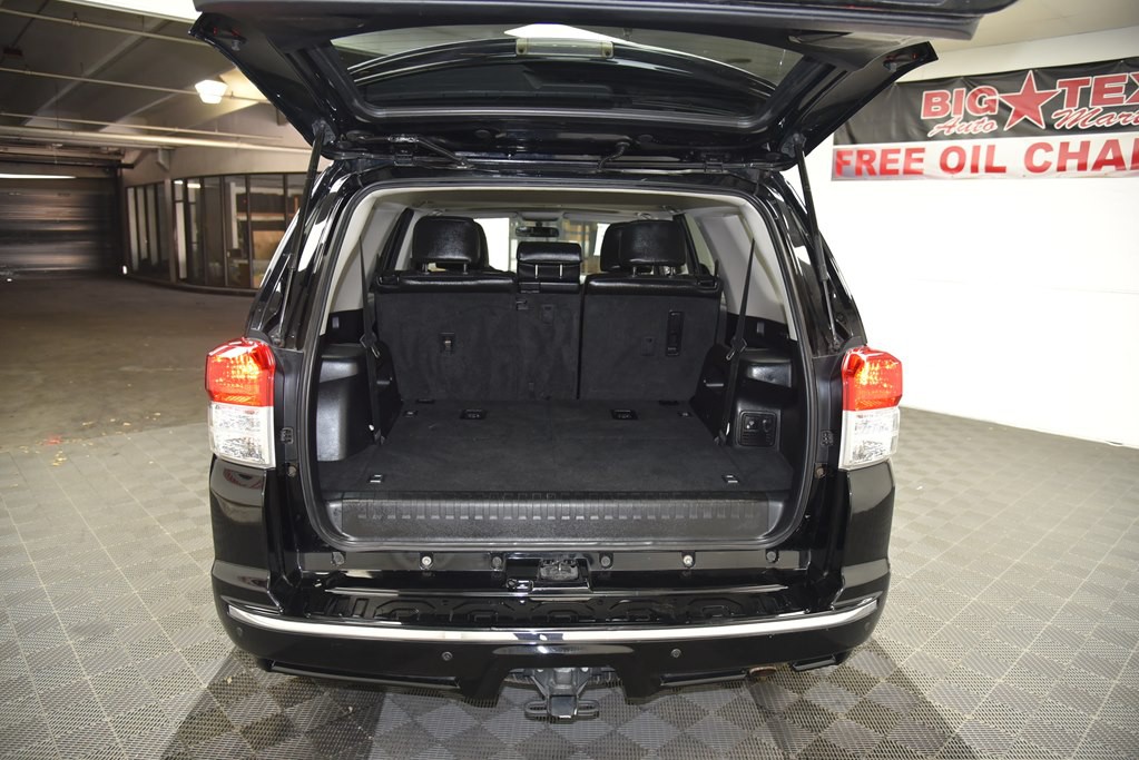 2013 Toyota 4Runner Image 16