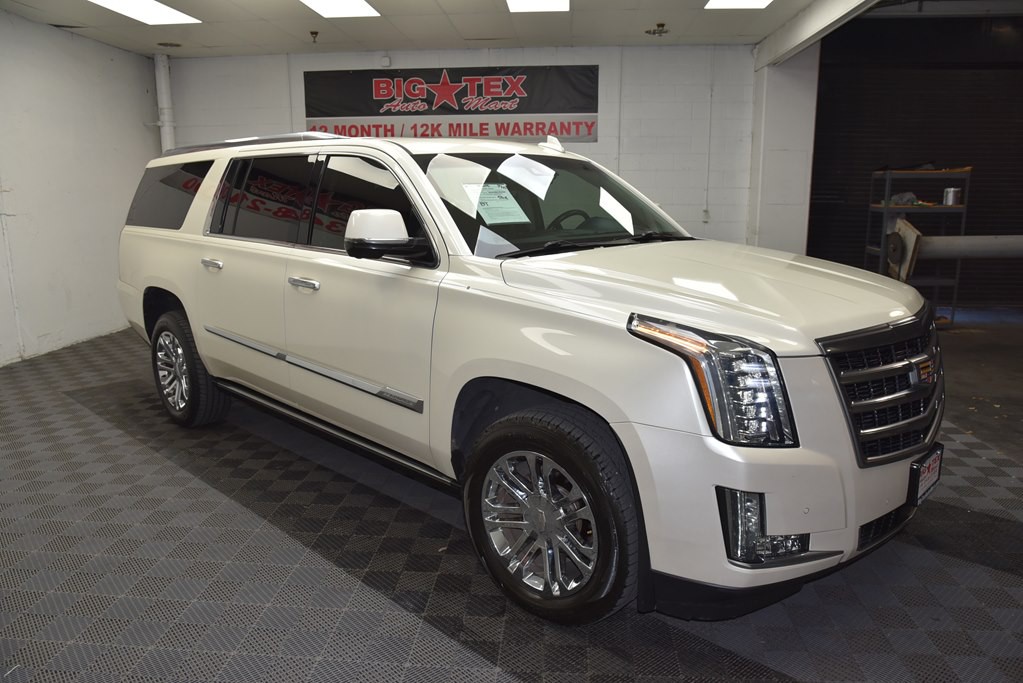 2015 Cadillac Escalade Image 7