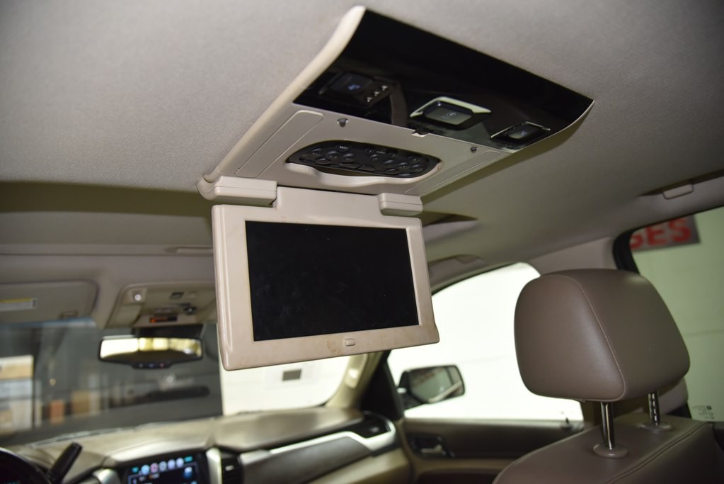 2016 Chevrolet Tahoe Image 32