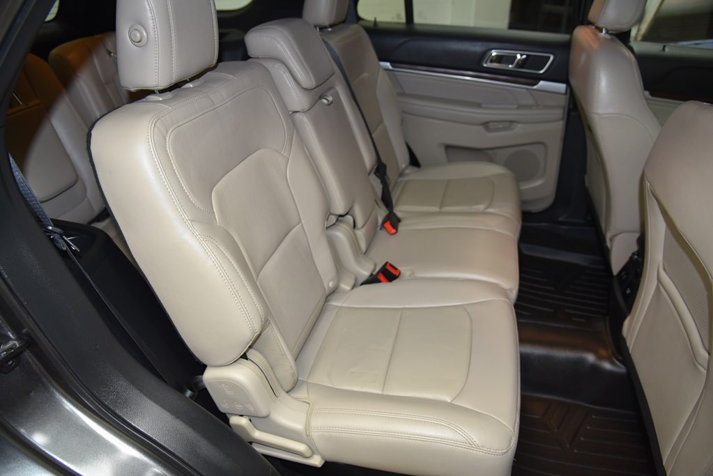 2018 Ford Explorer Image 19