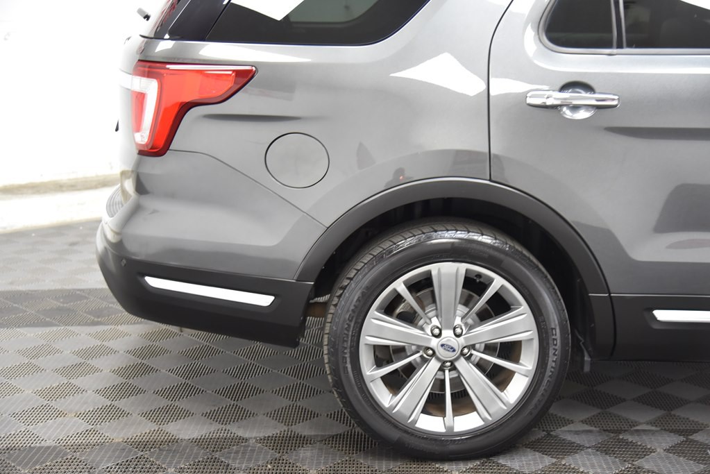 2018 Ford Explorer Image 32