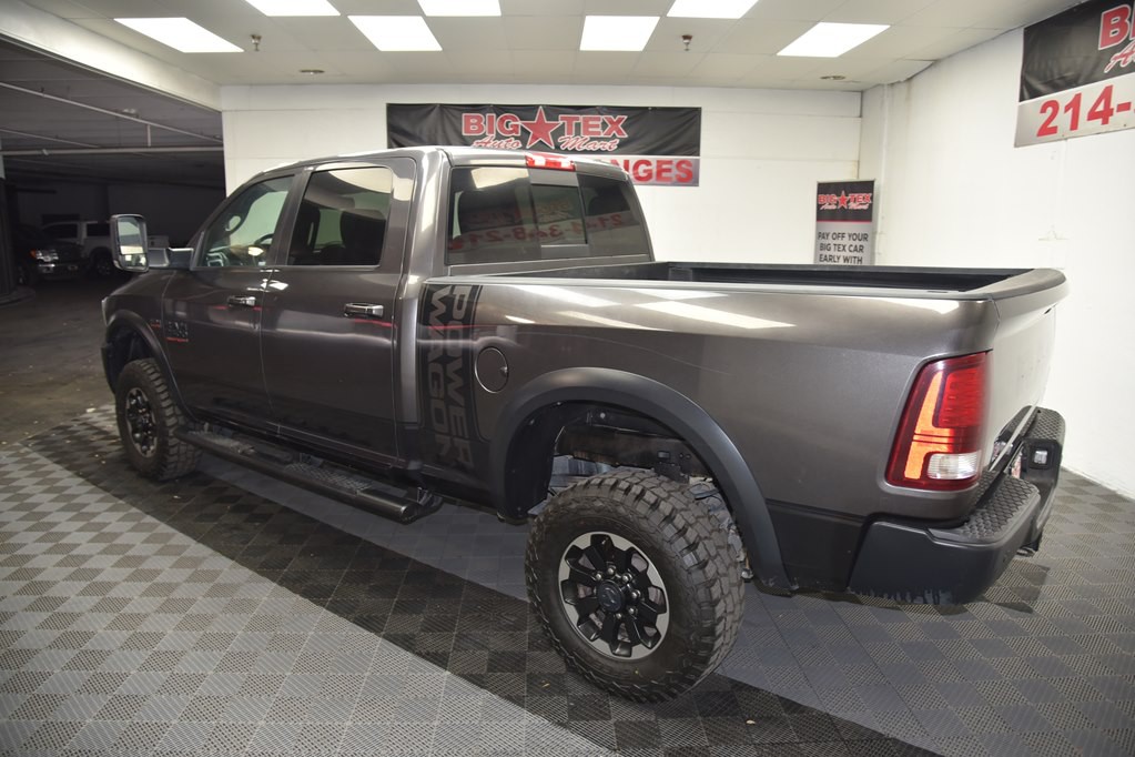 2017 RAM 2500 Image 3