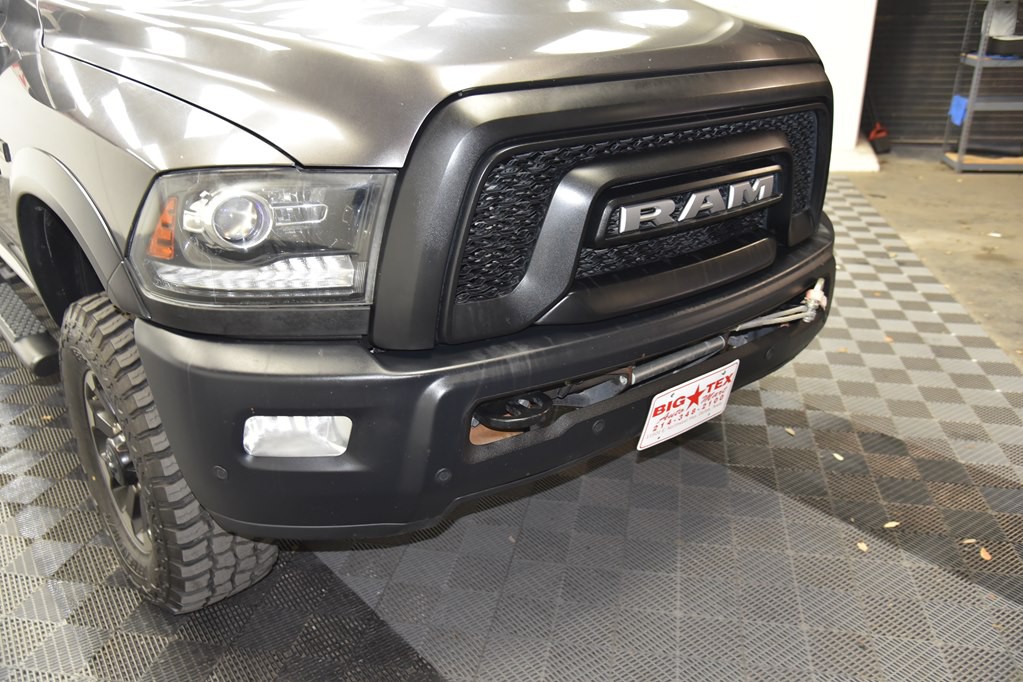 2017 RAM 2500 Image 9