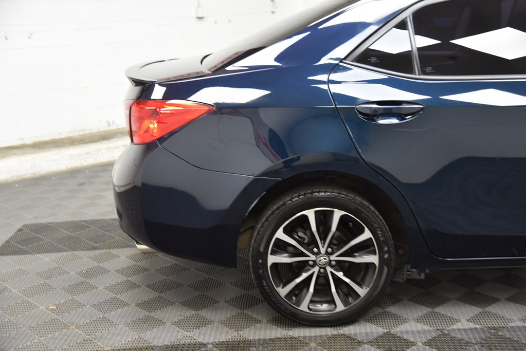 2017 Toyota Corolla Image 14