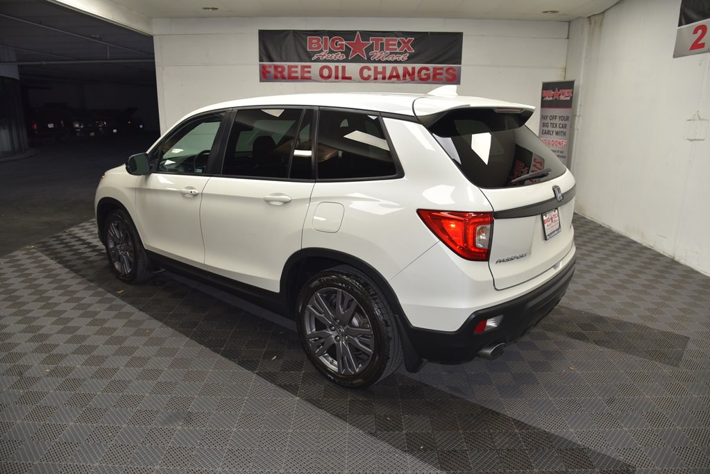 2019 Honda Passport Image 2