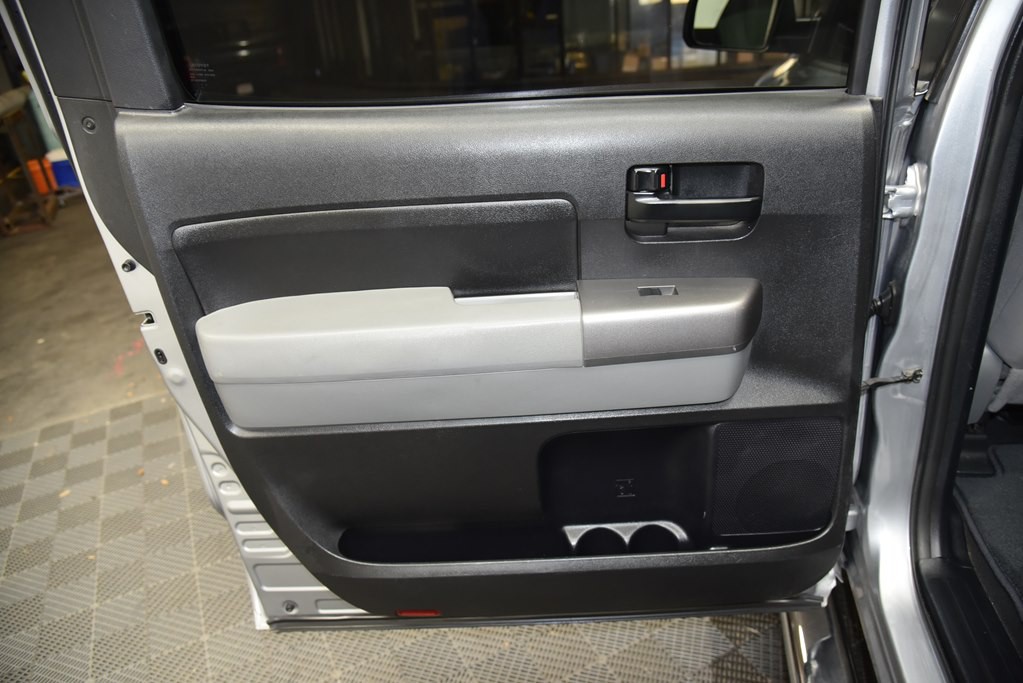 2013 Toyota Tundra Image 20