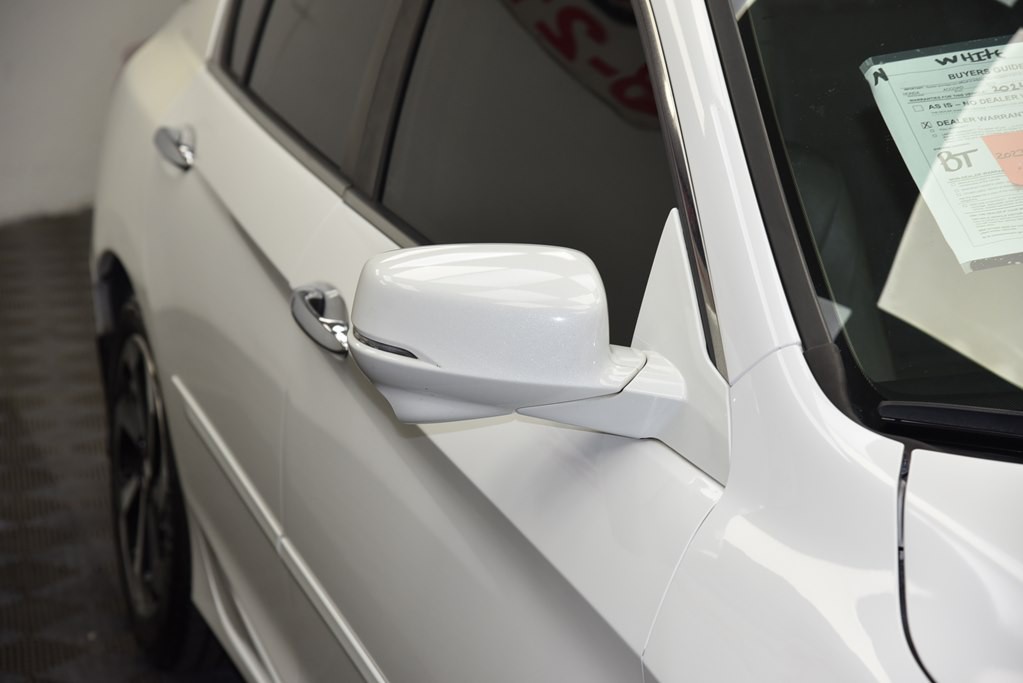 2016 Honda Accord Image 13