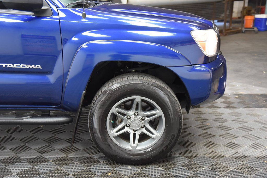 2014 Toyota Tacoma Image 25