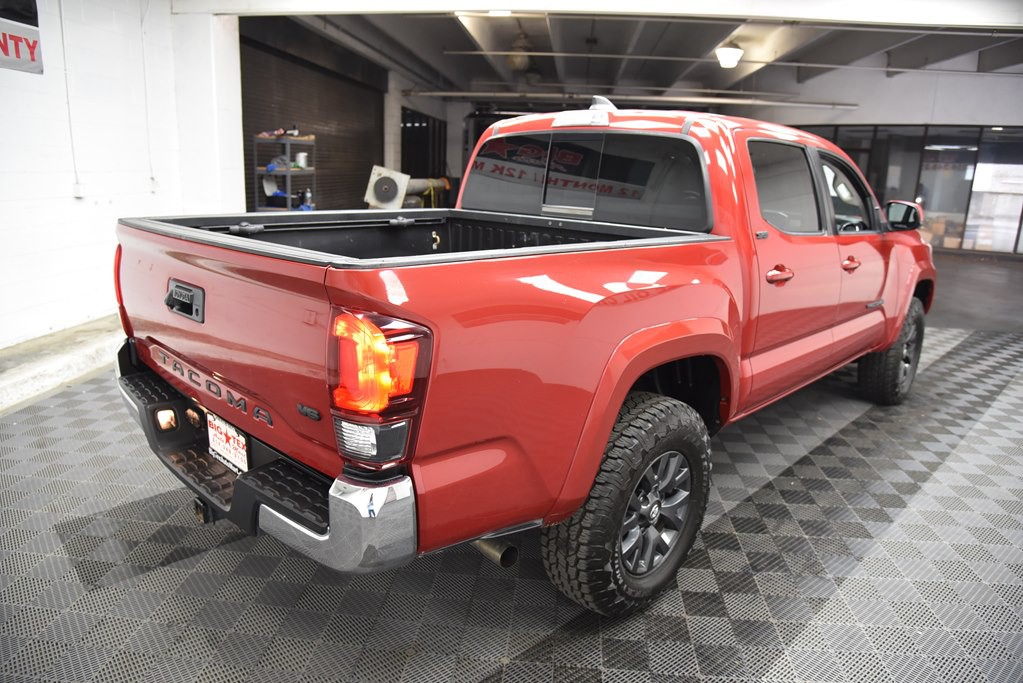 2020 Toyota Tacoma Image 6