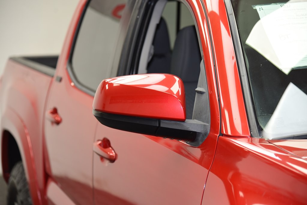 2020 Toyota Tacoma Image 13