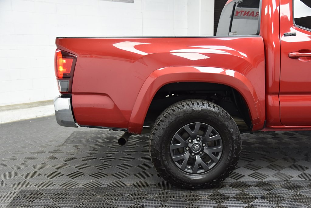 2020 Toyota Tacoma Image 42
