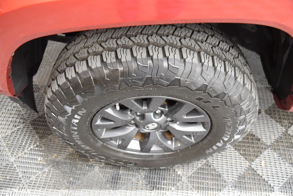 2020 Toyota Tacoma Image 47