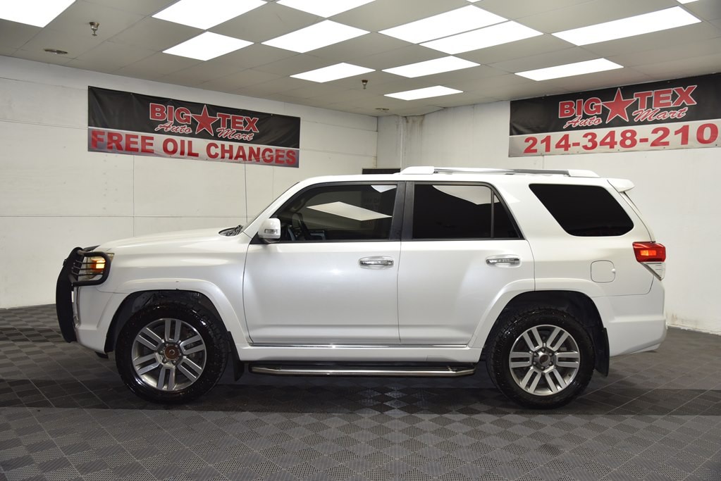 2012 Toyota 4Runner Image 2
